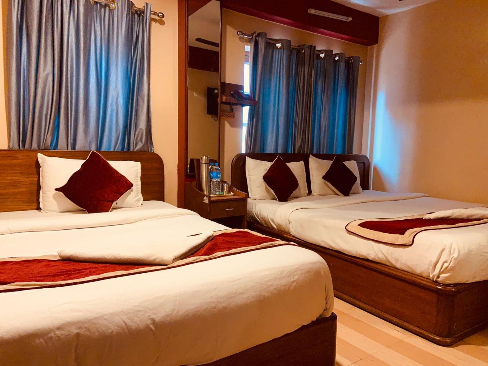 Shiva Shankar Hotel Pashupatināth المظهر الخارجي الصورة